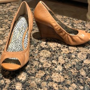 Jessica Simpson Wedges